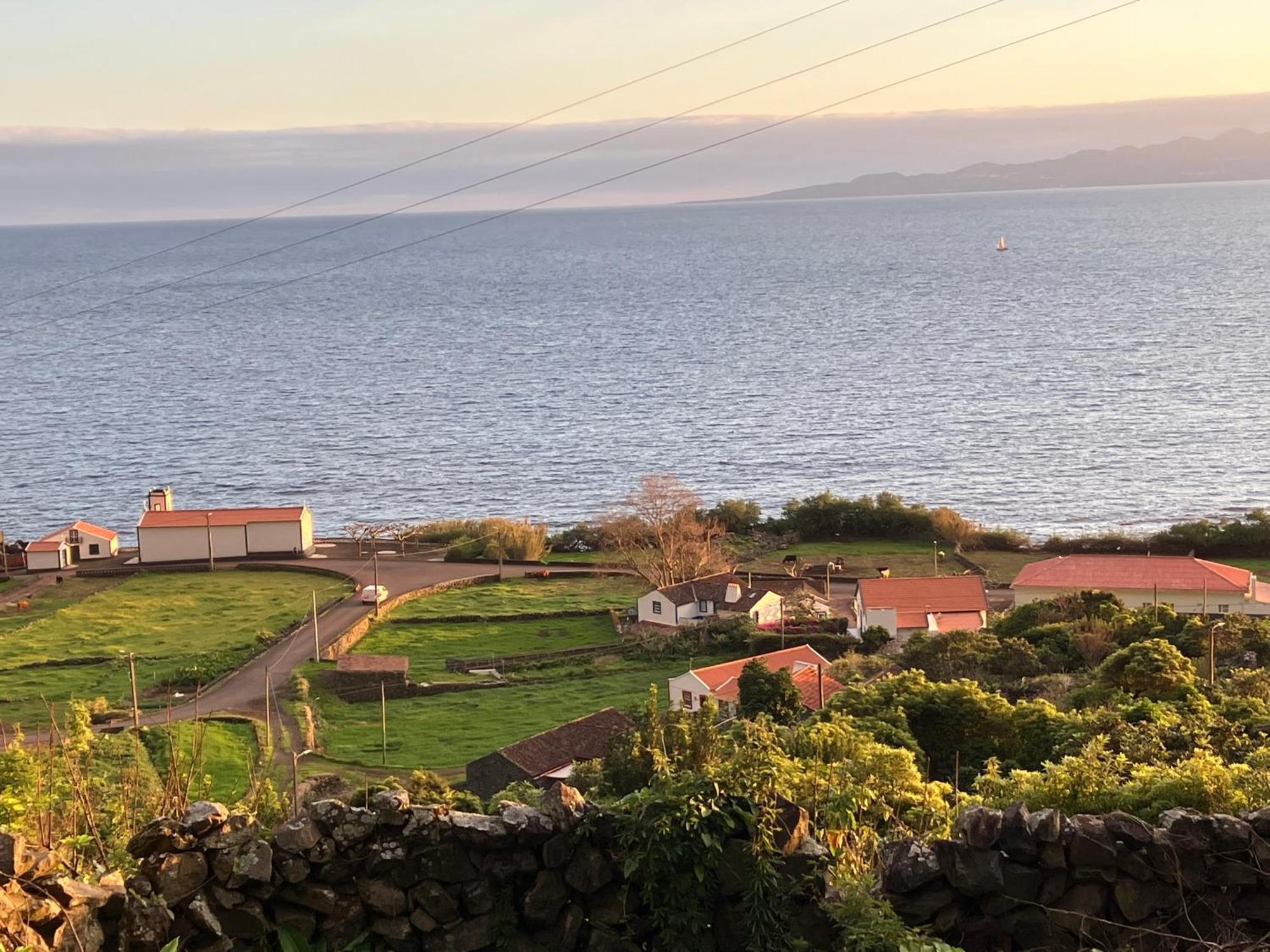 Vistalinda Cabins Calheta  Екстер'єр фото