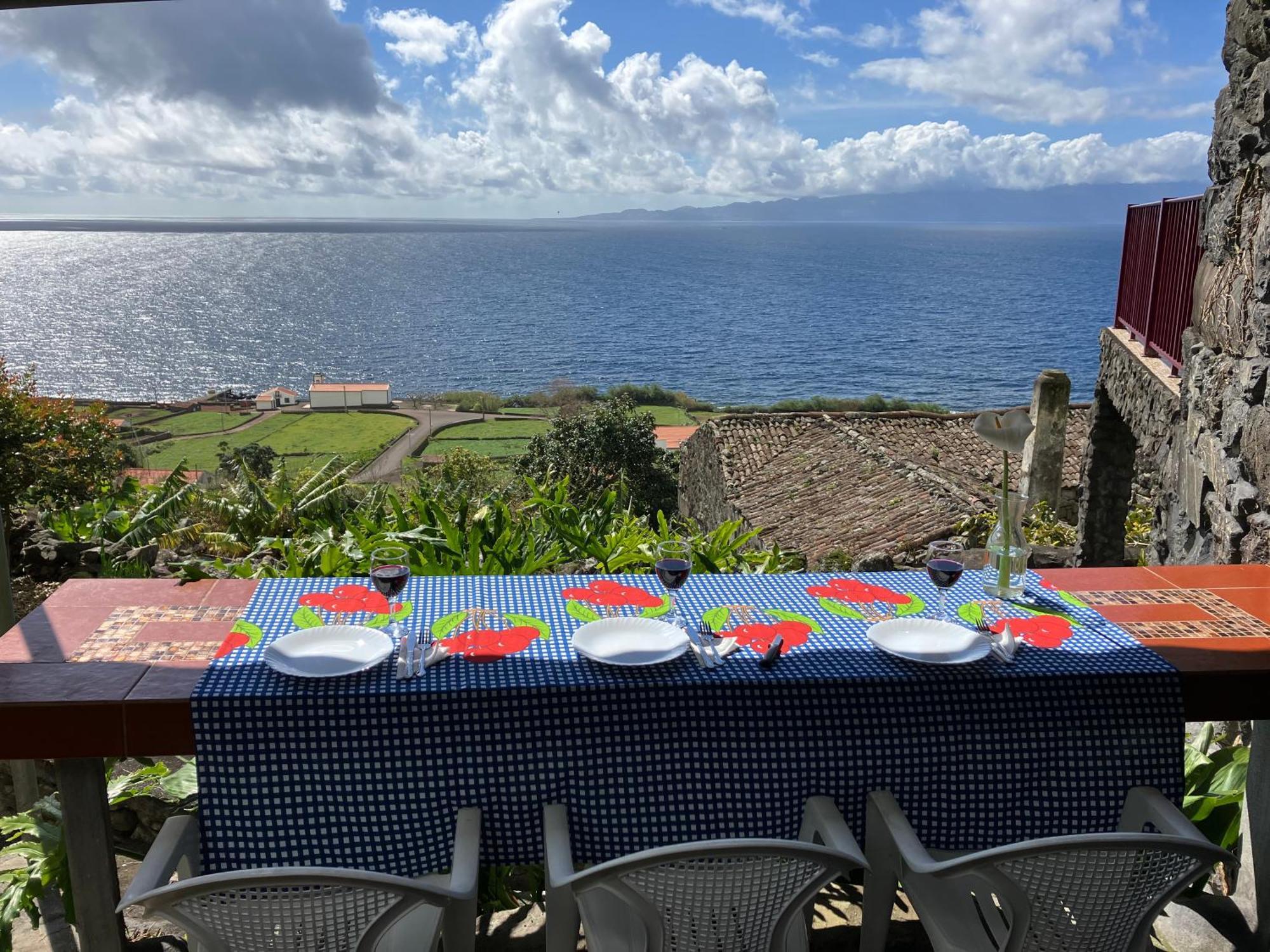 Vistalinda Cabins Calheta  Екстер'єр фото
